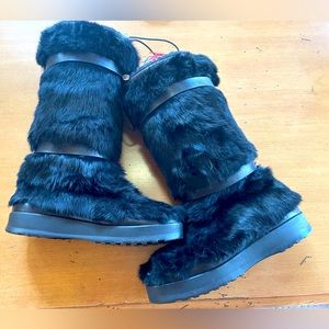Rabbit fur Tory Burch Boots